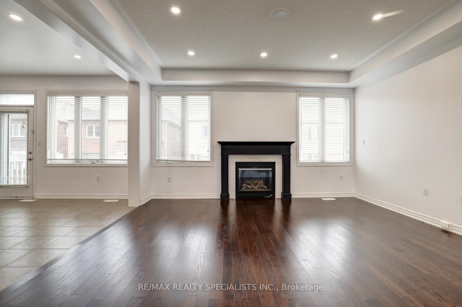 Detached House for lease at 8 Rottenburg Court, Milton, Ontario, L9T 8S6 - Willmott - MLS: W12966108