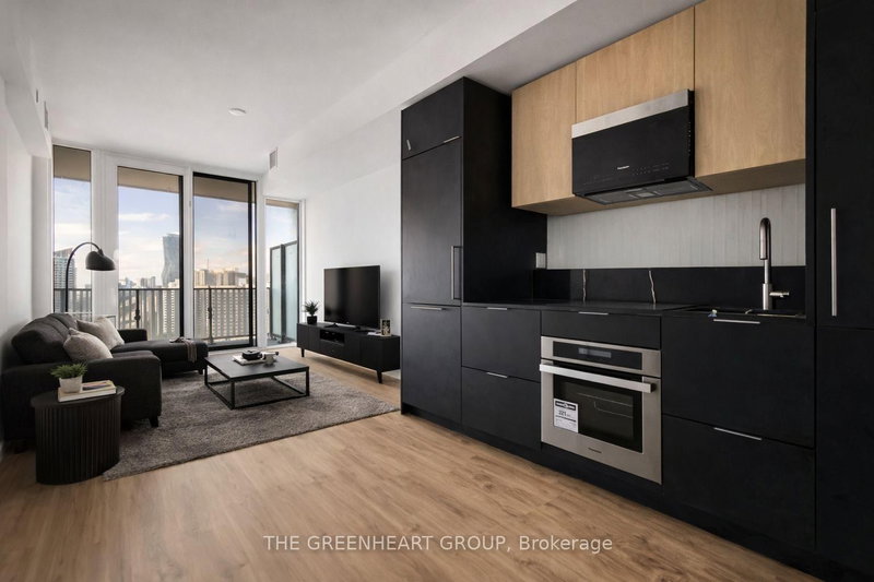 home for lease on 1706-1 Fairview Road