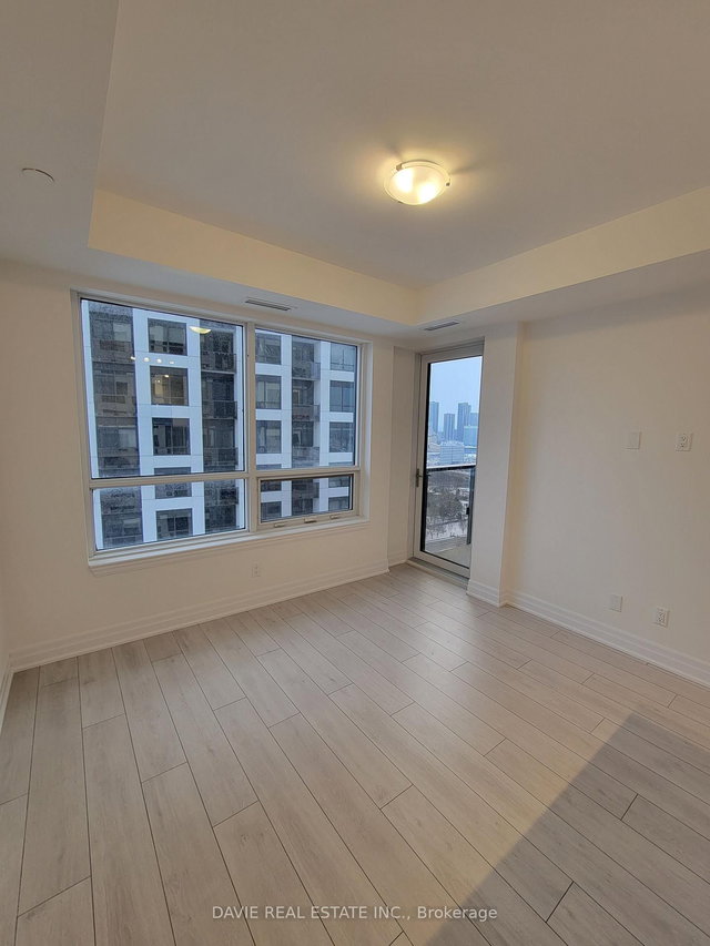 2908 - 30 Elm Drive W