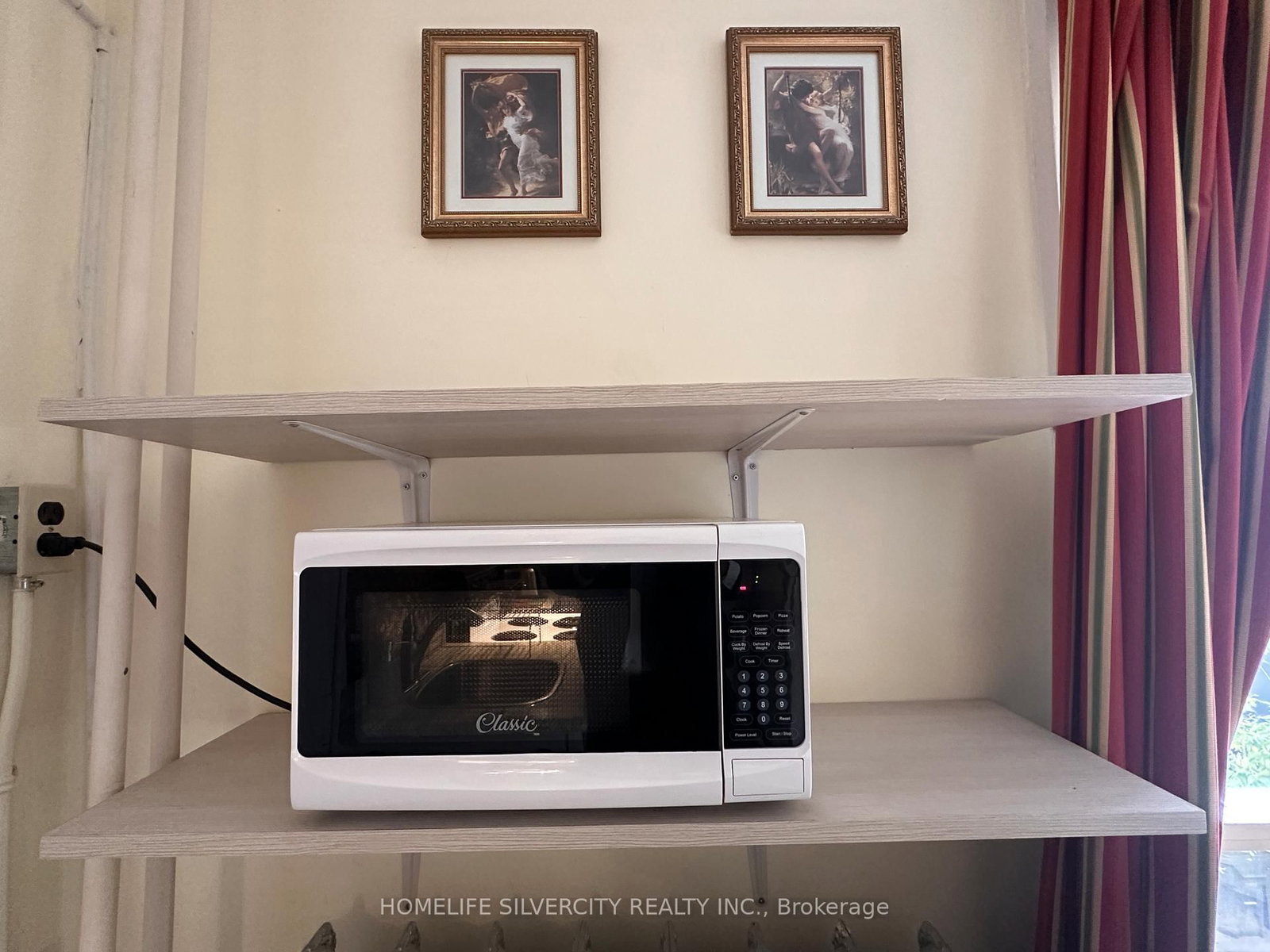 50 Nelson Street W, Unit 4 - Photo 14