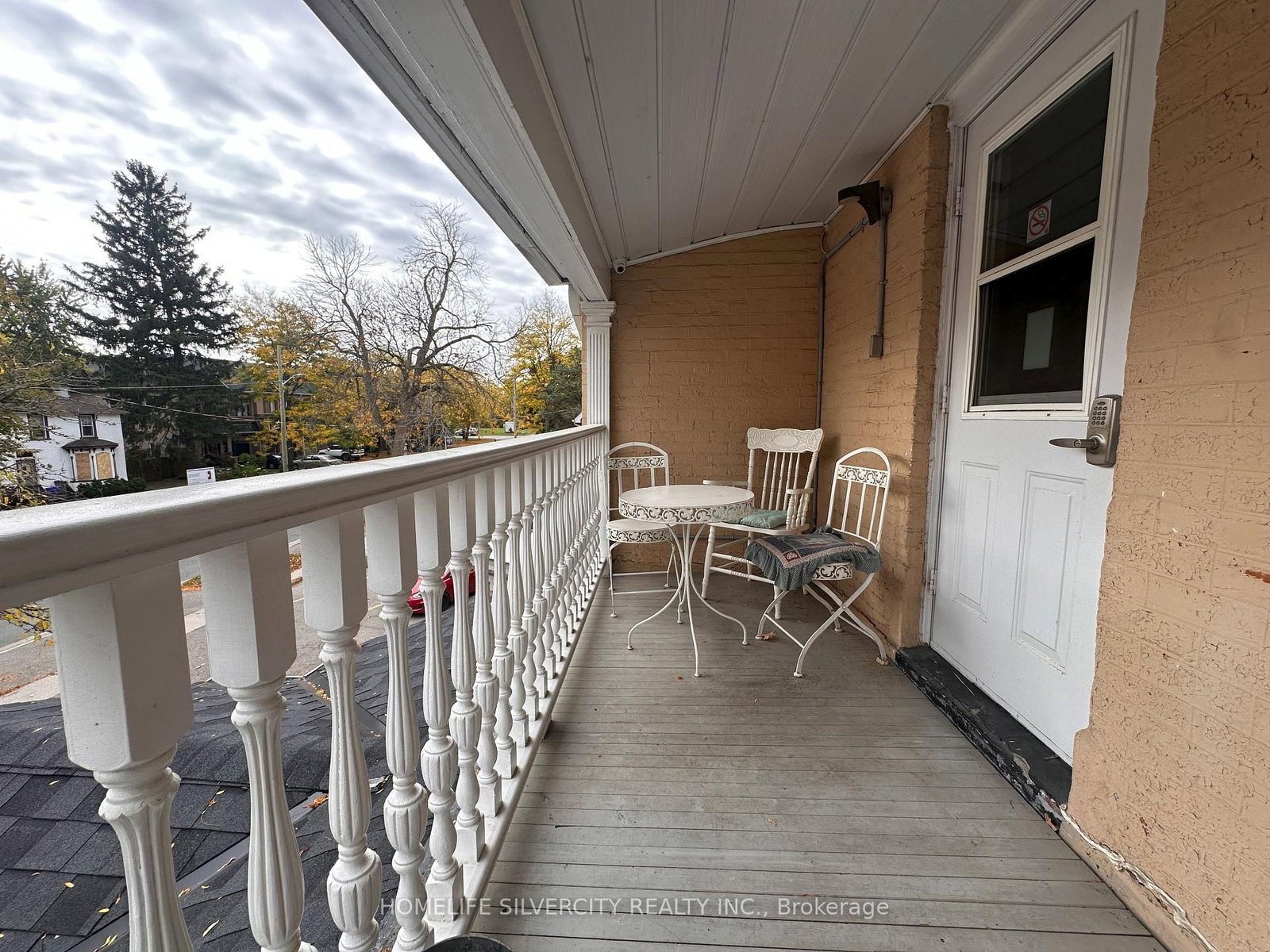 50 Nelson Street W, Unit 4 - Photo 21