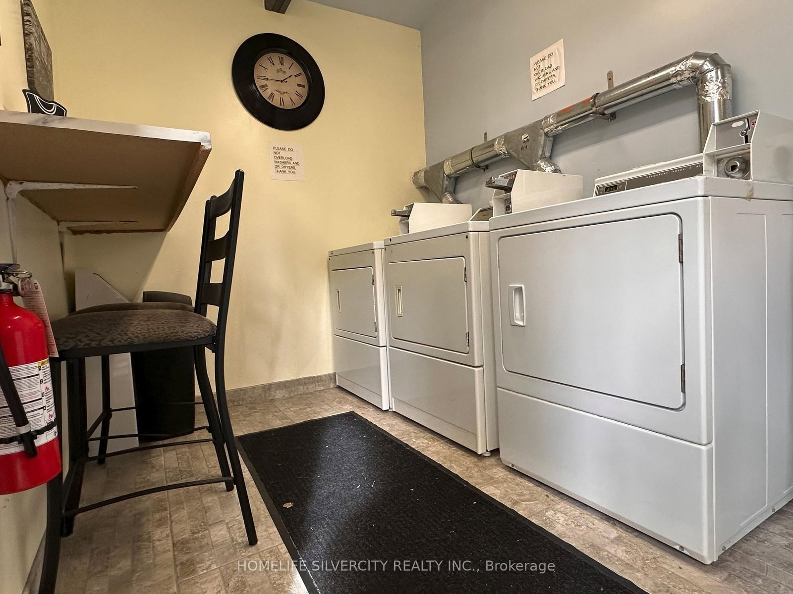 50 Nelson Street W, Unit 4 - Photo 26