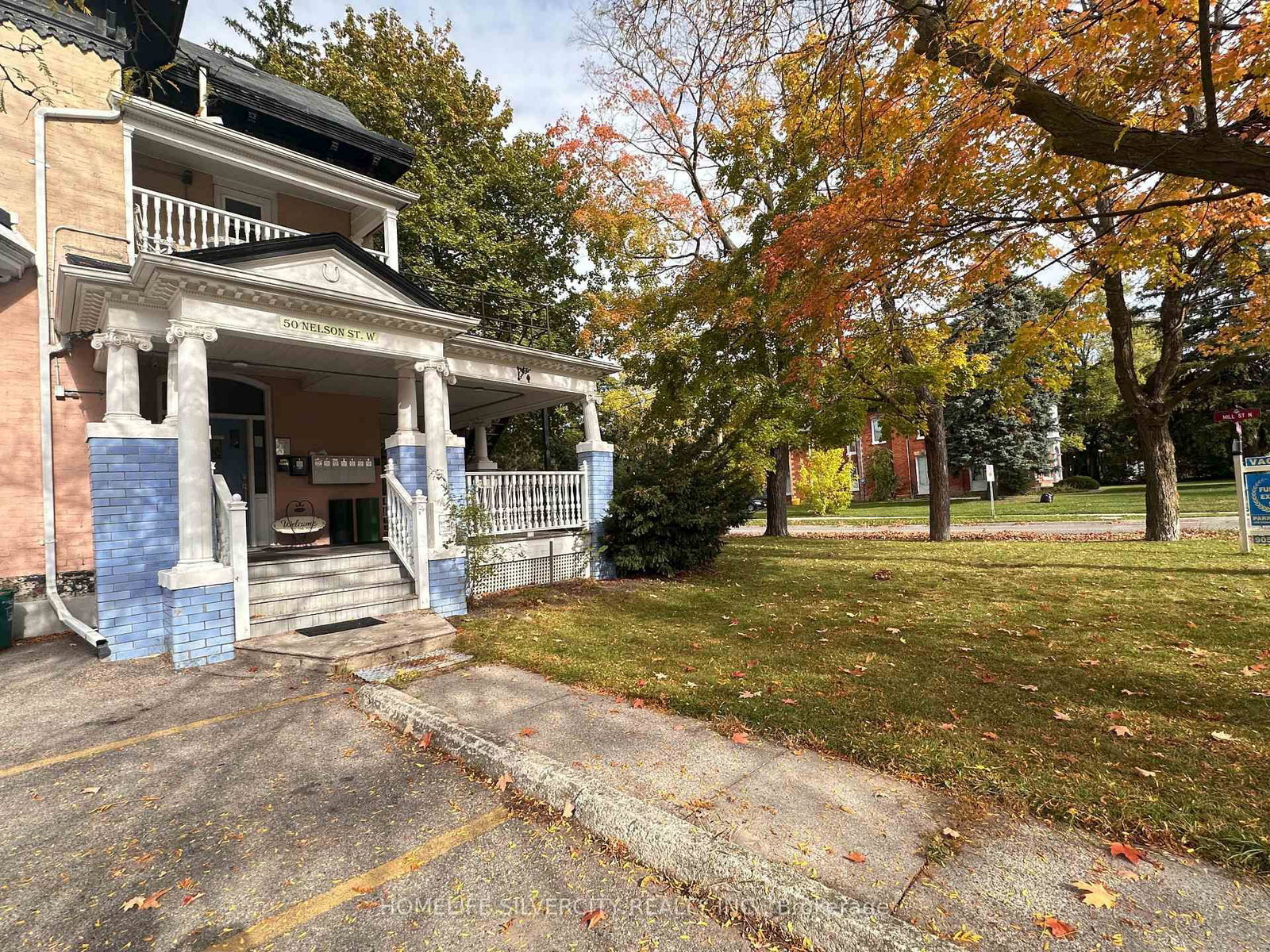 50 Nelson Street W, Unit 4 - Photo 7