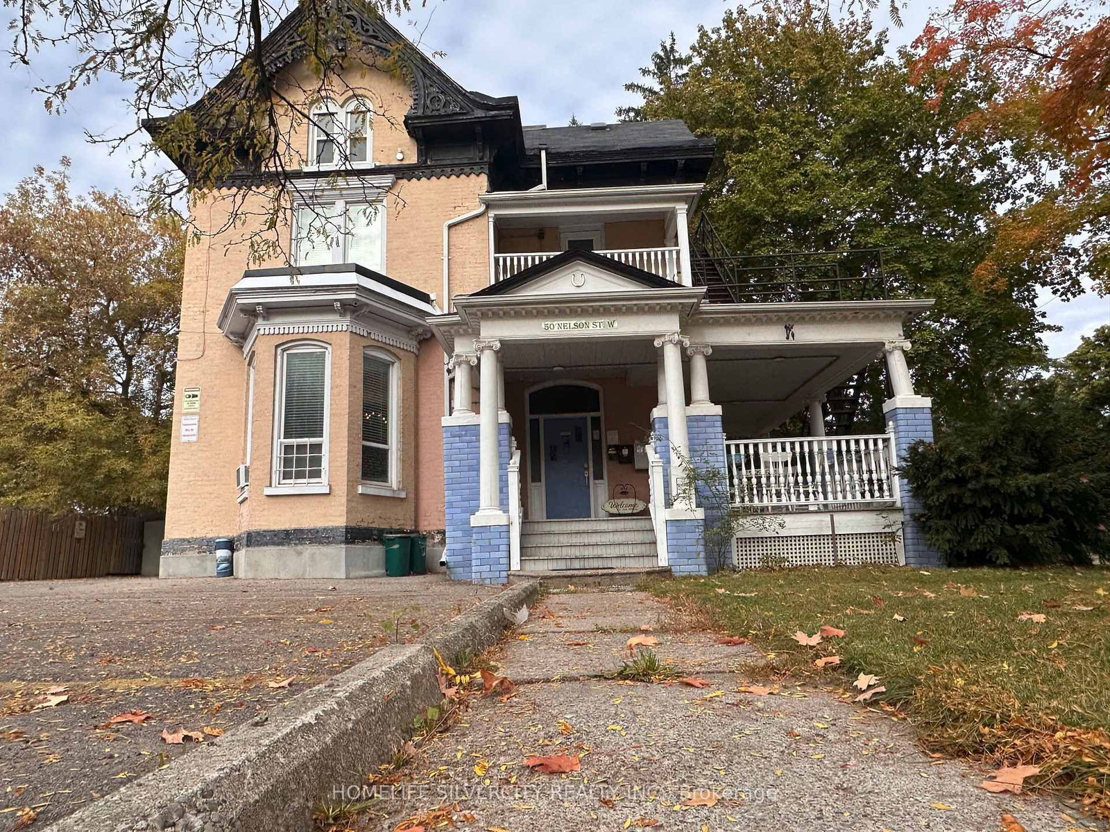 50 Nelson Street W, Unit 4 - Photo 9