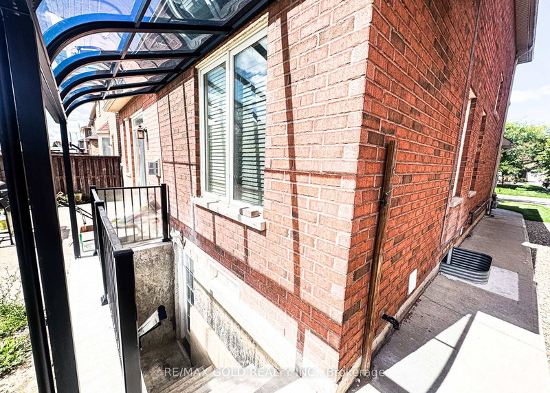 Basement - 9 Hybrid St, Brampton, L7A 0L5 | Image 2