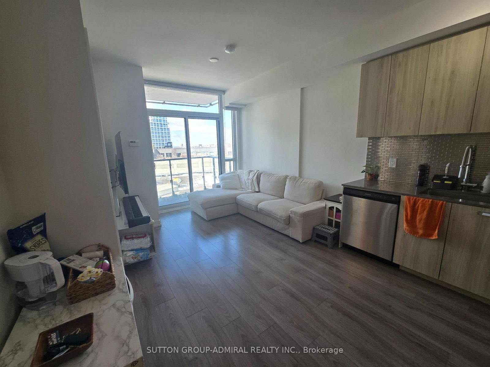 Condo for lease at 815-10 De Boers Drive, Toronto, Ontario, M3J 0H1 - York University Heights - MLS: W12967142