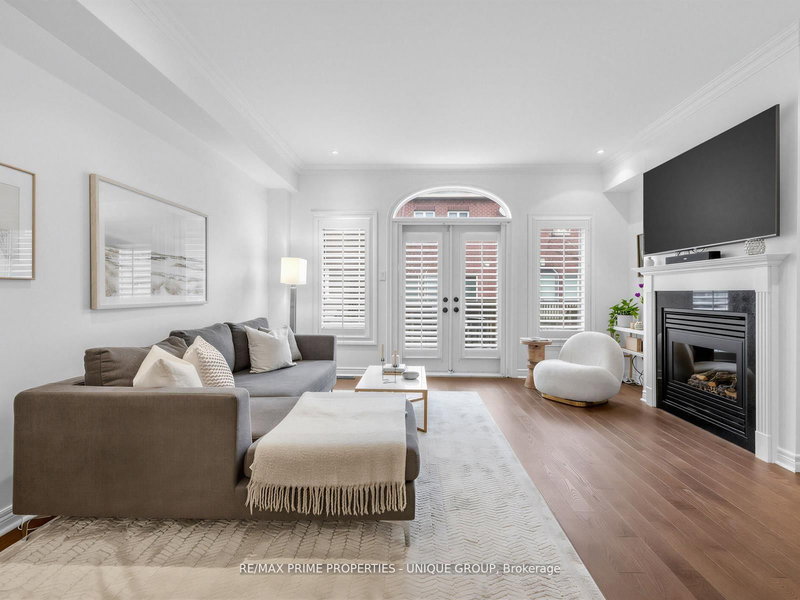 19 James Stock Path, Toronto, M8Z 6C6 | Image 2