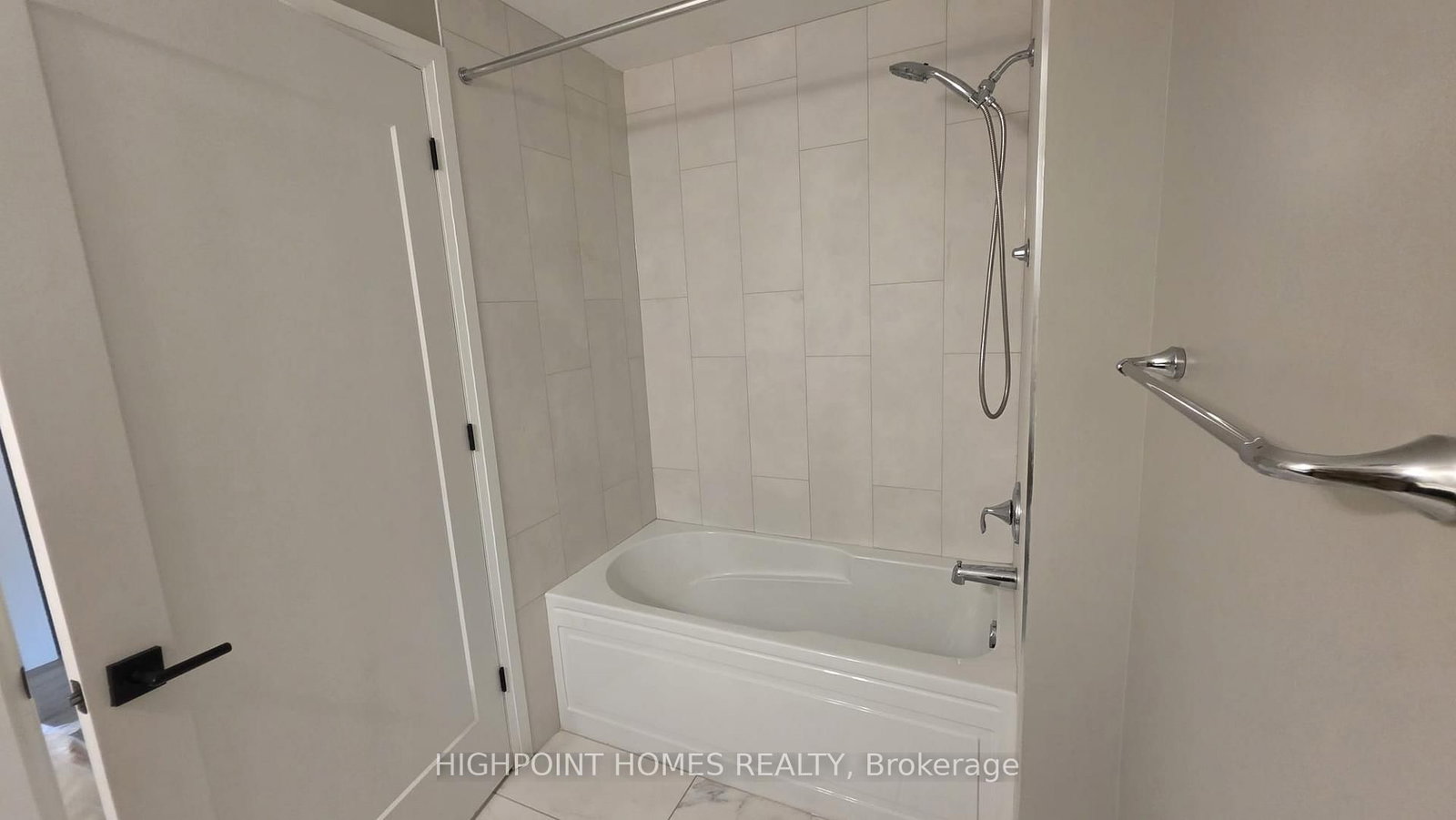 Condo for lease at 113-460 Gordon Krantz Avenue, Milton, Ontario, L9E 1Z2 - Walker - MLS: W12967190