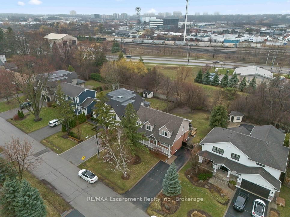 Detached House for sale at 1071 Melvin Avenue, Oakville, Ontario, L6J 2V8 - Morrison - MLS: W12967236