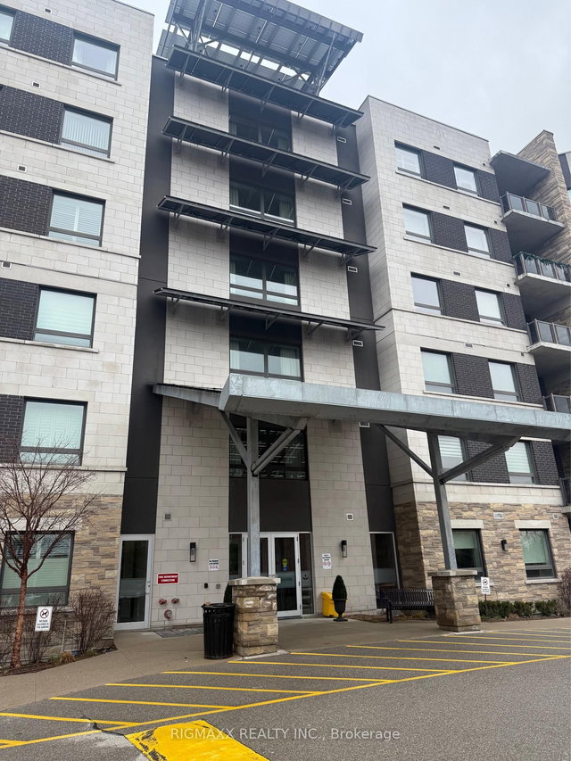 222 - 33 Whitmer Street