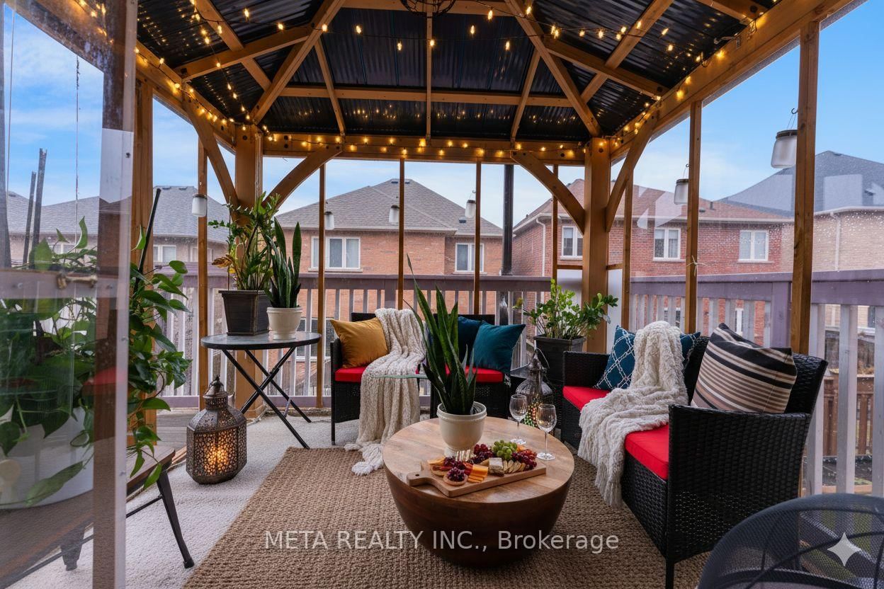 Detached House for sale at 30 Krakow Street, Brampton, Ontario, L6Y 0K7 - Bram West - MLS: W12967482