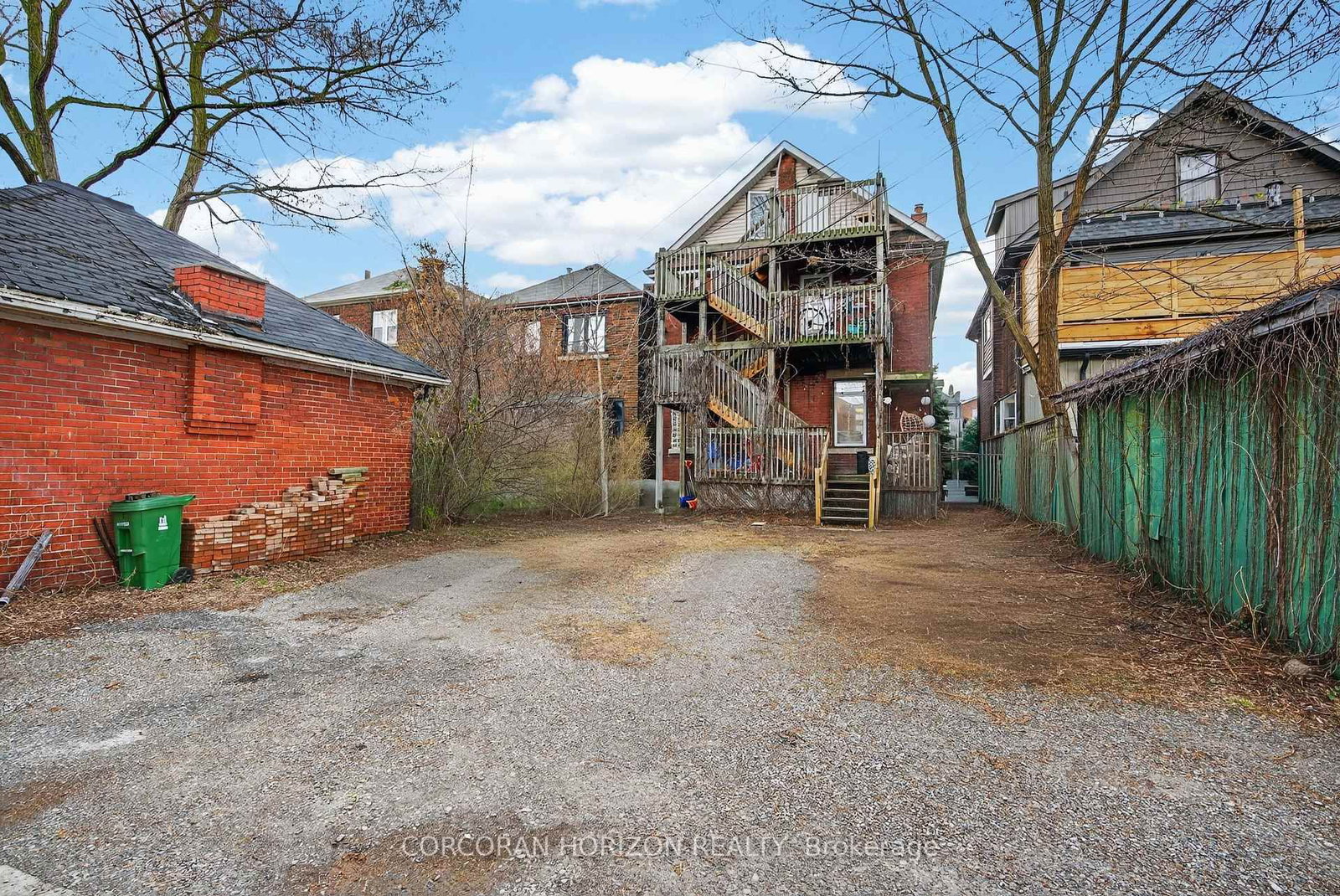 256 Keele Street - Photo 28