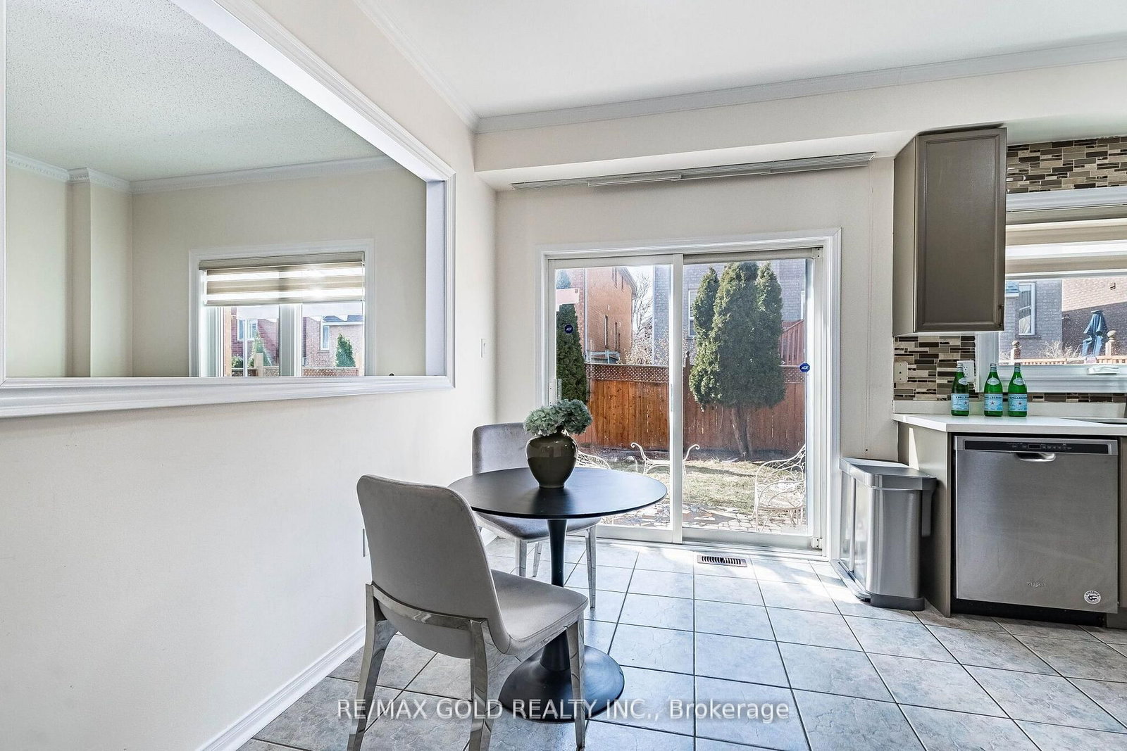 Detached House for sale at 26 Waterdale Road, Brampton, Ontario, L7A 1S3 - Fletcher's Meadow - MLS: W12967594