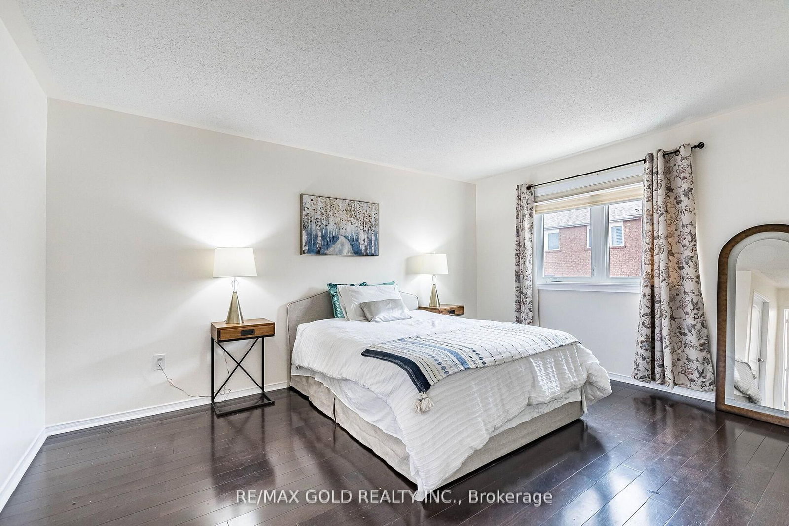 Detached House for sale at 26 Waterdale Road, Brampton, Ontario, L7A 1S3 - Fletcher's Meadow - MLS: W12967594