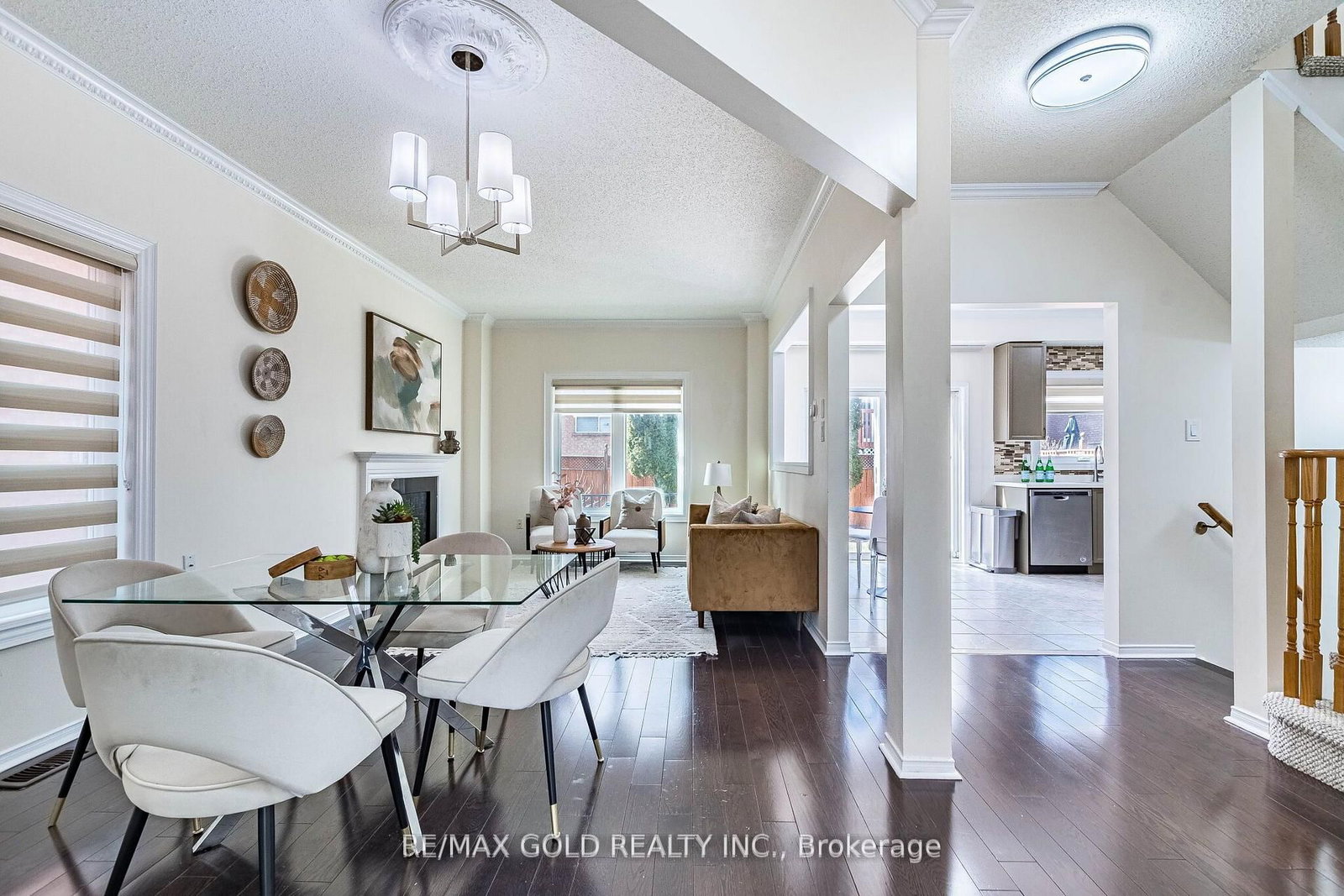 Detached House for sale at 26 Waterdale Road, Brampton, Ontario, L7A 1S3 - Fletcher's Meadow - MLS: W12967594