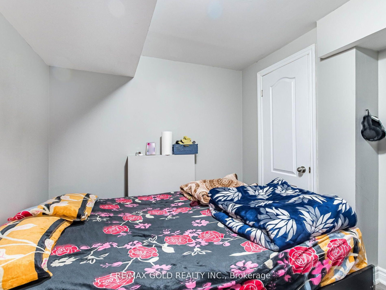 Detached House for sale at 26 Waterdale Road, Brampton, Ontario, L7A 1S3 - Fletcher's Meadow - MLS: W12967594