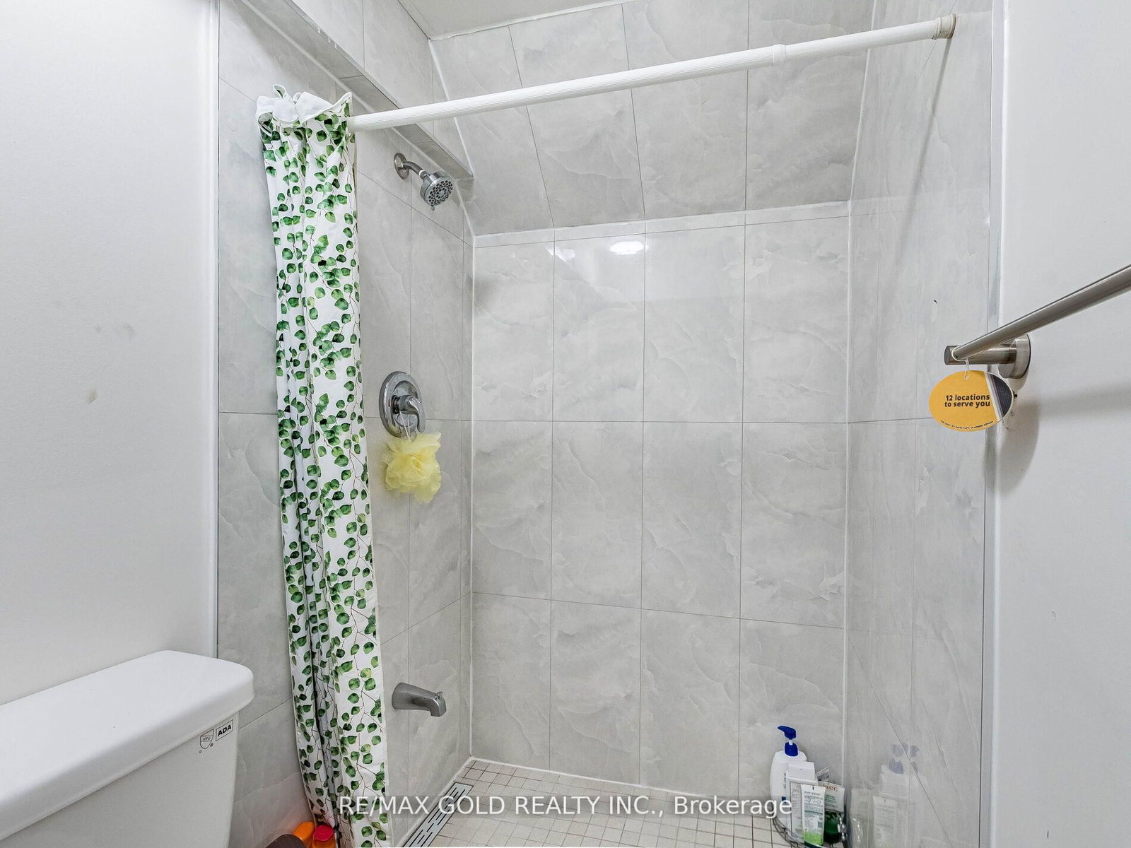 Detached House for sale at 26 Waterdale Road, Brampton, Ontario, L7A 1S3 - Fletcher's Meadow - MLS: W12967594