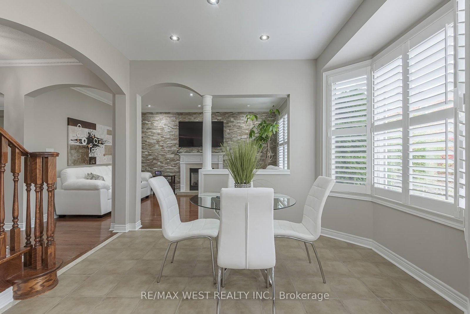 Detached House for sale at 17 Hawkridge Trail, Brampton, Ontario, L6P 2T5 - Brampton East - MLS: W12967644