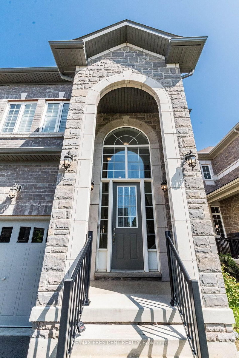 16 Monarch Dr, Halton Hills, L7G 0M6 | Image 3