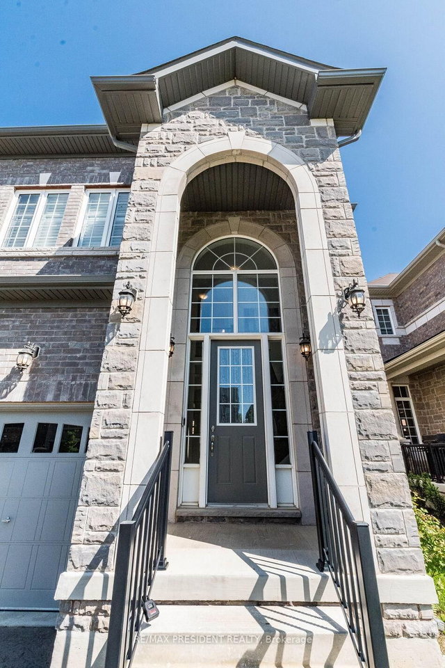 16 Monarch Drive