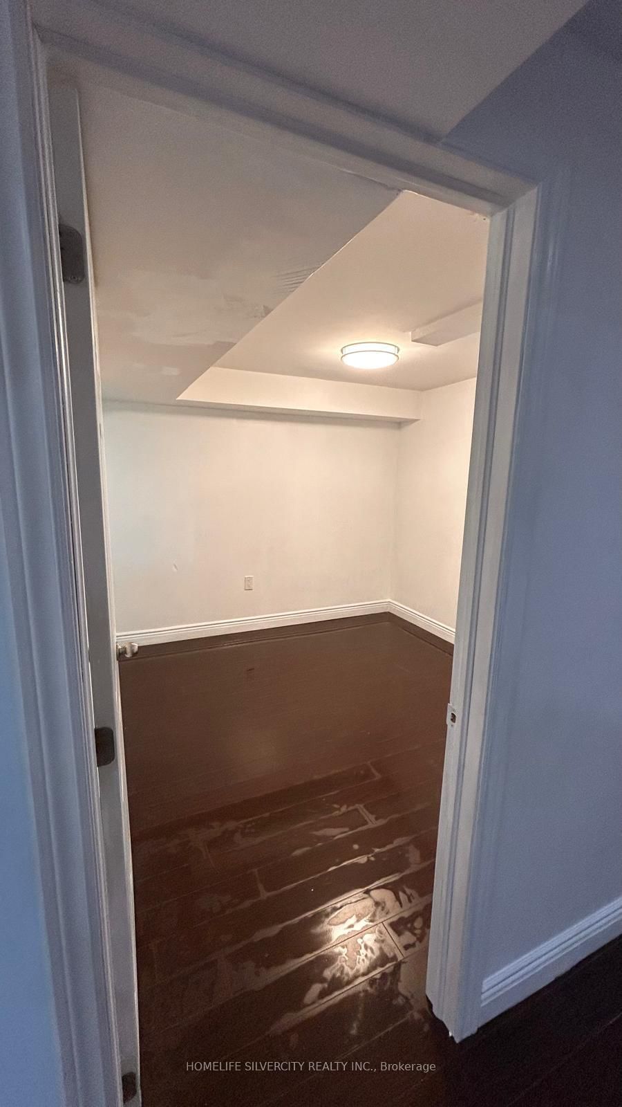 Semi-Detached House for sale at 66 Kilrea Way, Brampton, Ontario, L6X 0R1 - Credit Valley - MLS: W12967782