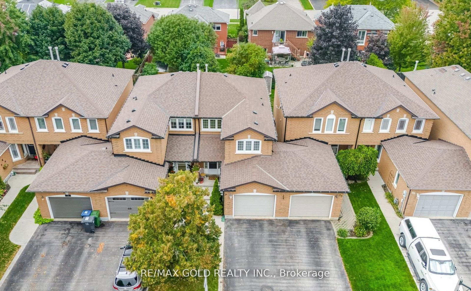 Townhouse for sale at 26 Flemington Drive, Caledon, Ontario, L7C 1B5 - Rural Caledon - MLS: W12967810