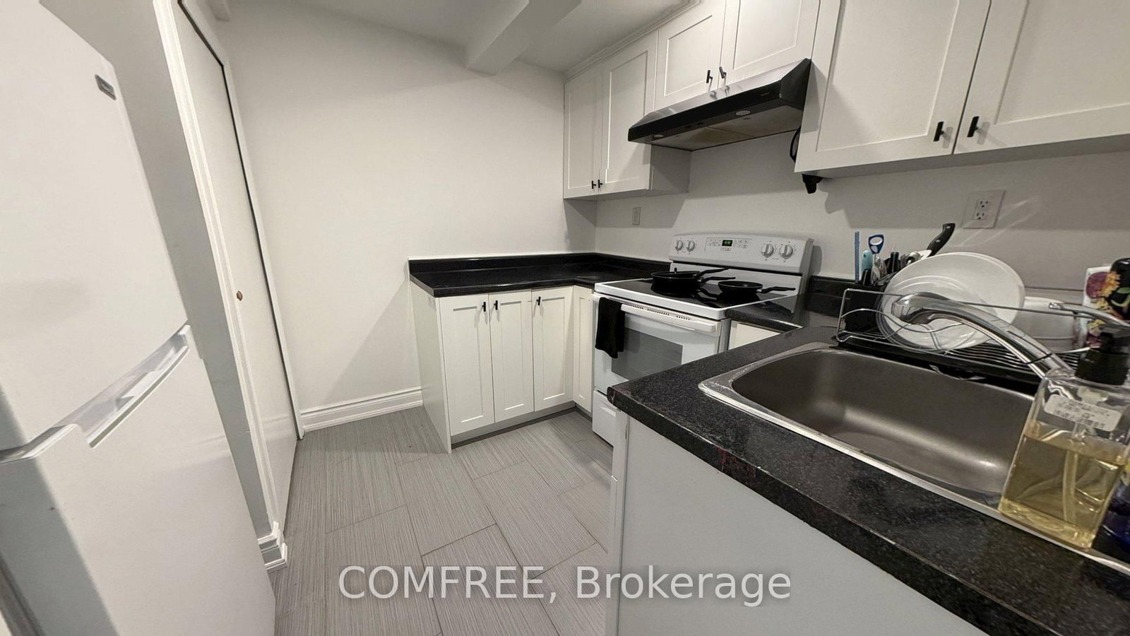 Detached House for sale at 89 Seventeenth Street, Toronto, Ontario, M8V 3K5 - New Toronto - MLS: W12967868