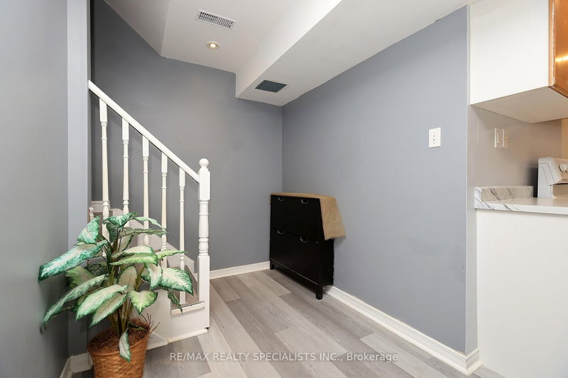 6487 SAPLING Tr, Mississauga — 24