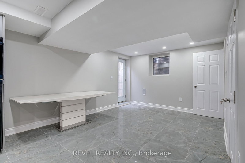 Basement - 1238 Playter Ave, Oakville, L6M 2V4 | Image 3