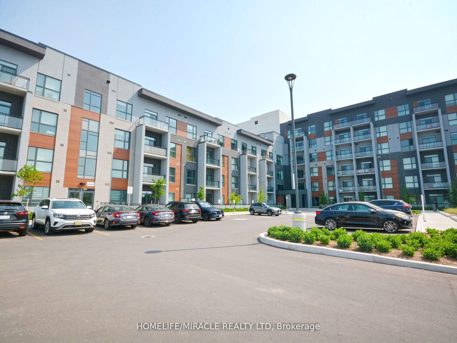 95 Dundas Street W, Unit 219