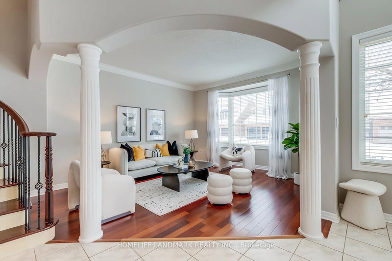 2196 Highcliffe Way, Oakville, L6M 5B6 | Image 3