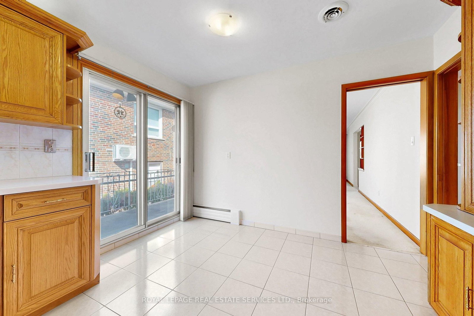 27 Peacham Crescent - Photo 7