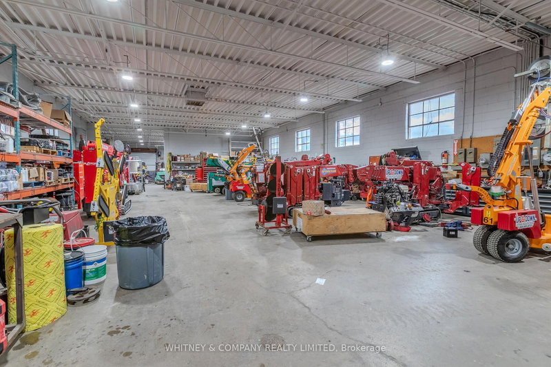 188 Toryork Dr, Toronto, M9L 1X6 | Image 3