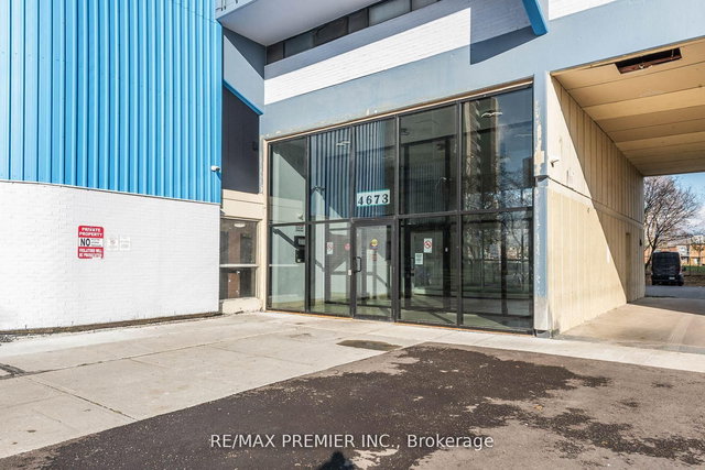 807 - 4673 Jane Street