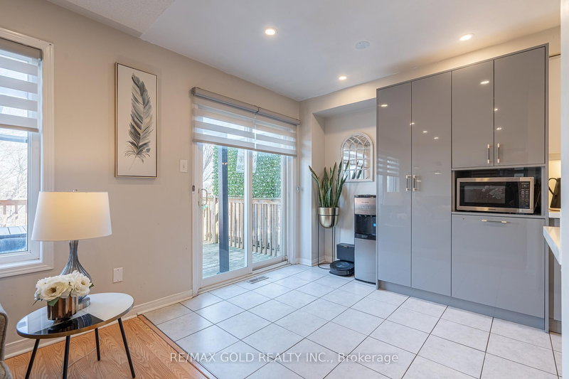 113 Rockgarden Tr, Brampton — 10