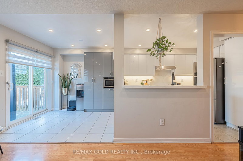 113 Rockgarden Tr, Brampton — 8