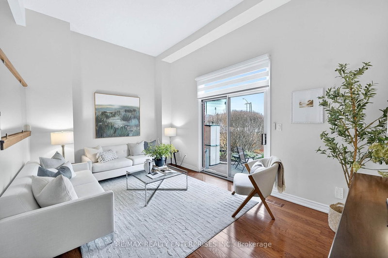 10-3360 Council Ring Rd, Mississauga — 11