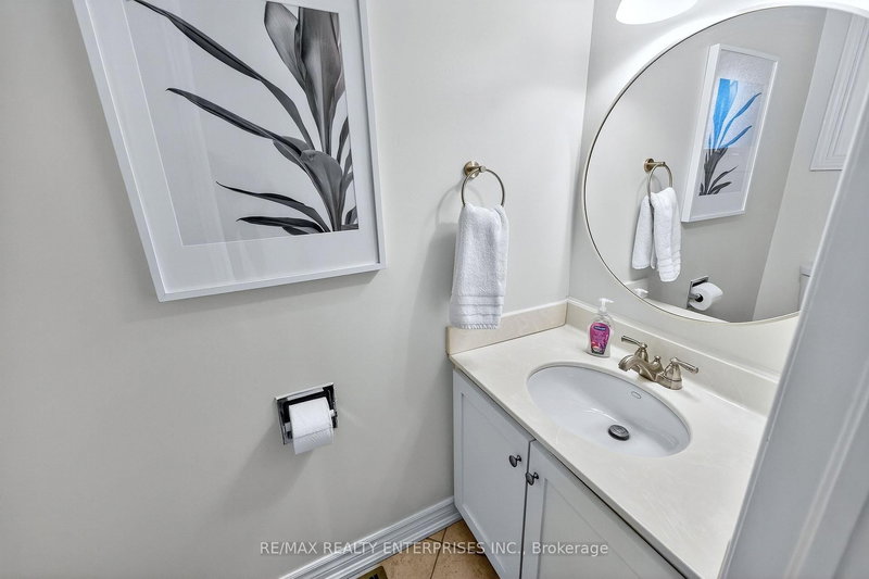 10-3360 Council Ring Rd, Mississauga — 22