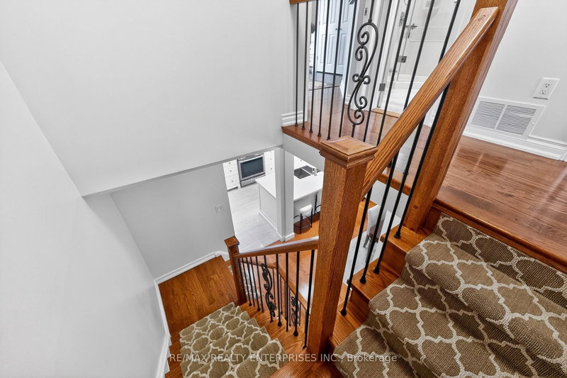 10-3360 Council Ring Rd, Mississauga — 24