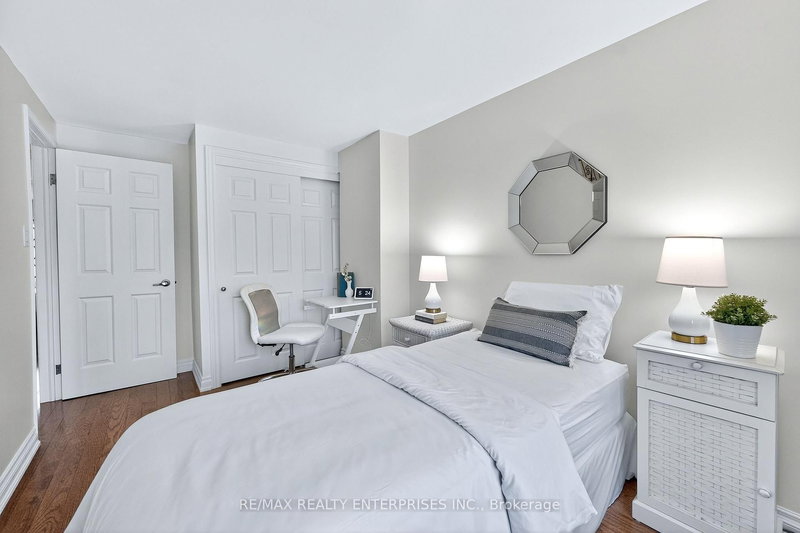 10-3360 Council Ring Rd, Mississauga — 32