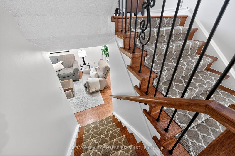 10-3360 Council Ring Rd, Mississauga — 35