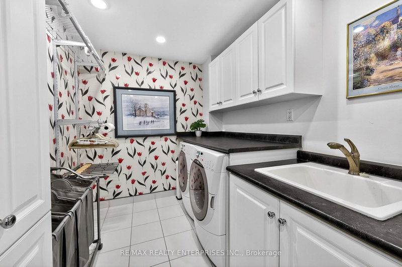 10-3360 Council Ring Rd, Mississauga — 39