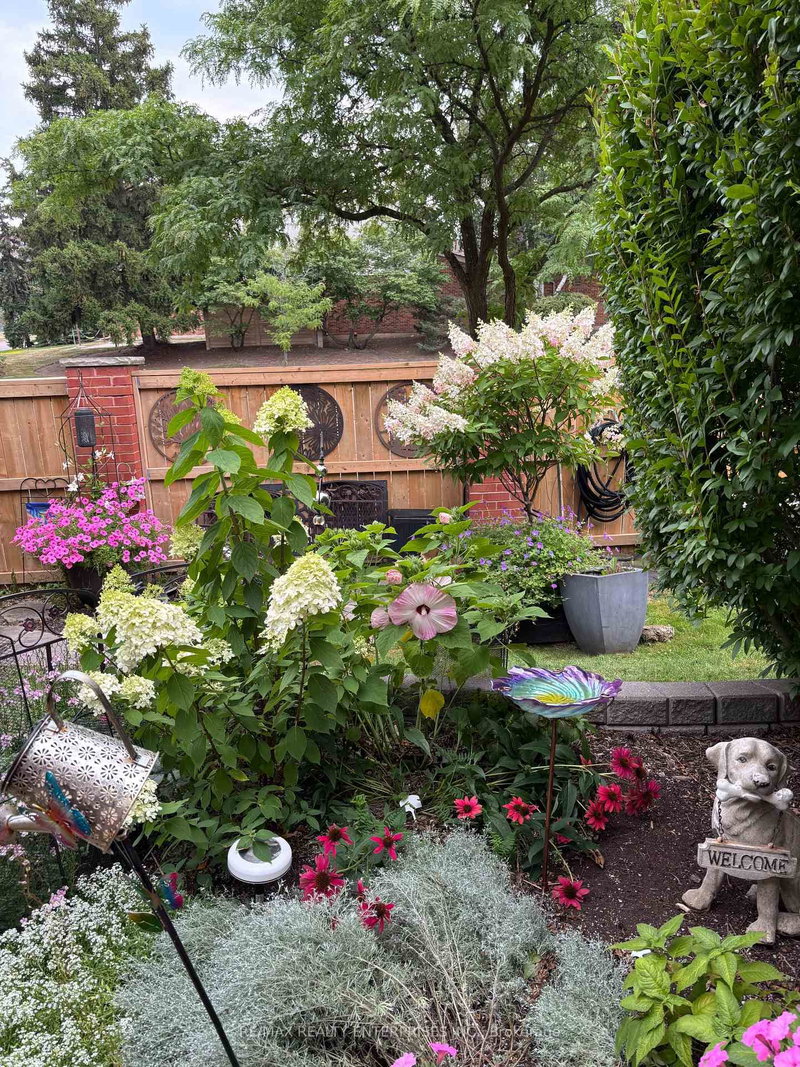 10-3360 Council Ring Rd, Mississauga — 45