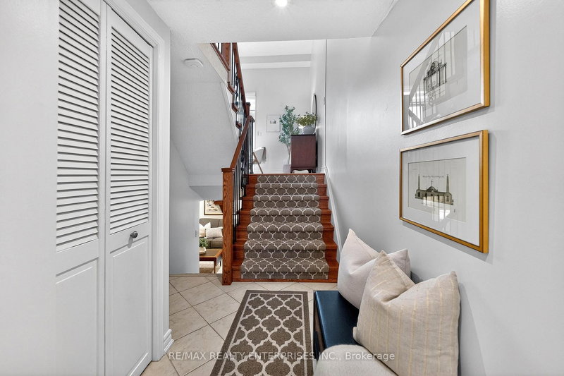 10-3360 Council Ring Rd, Mississauga — 8