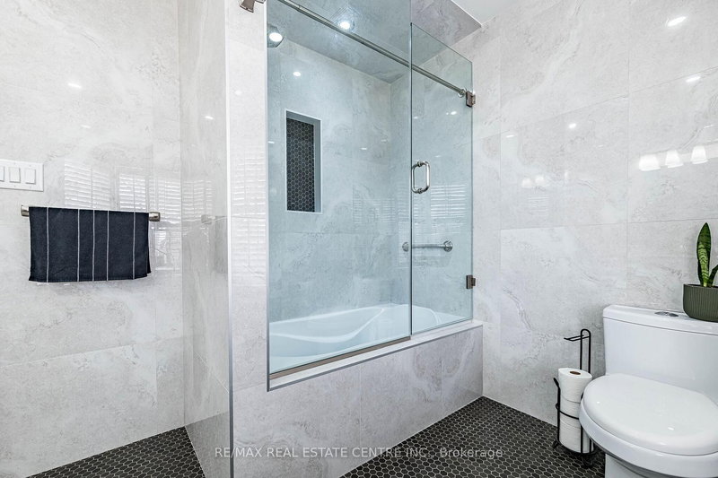 43 Briarcroft Rd, Brampton — 33