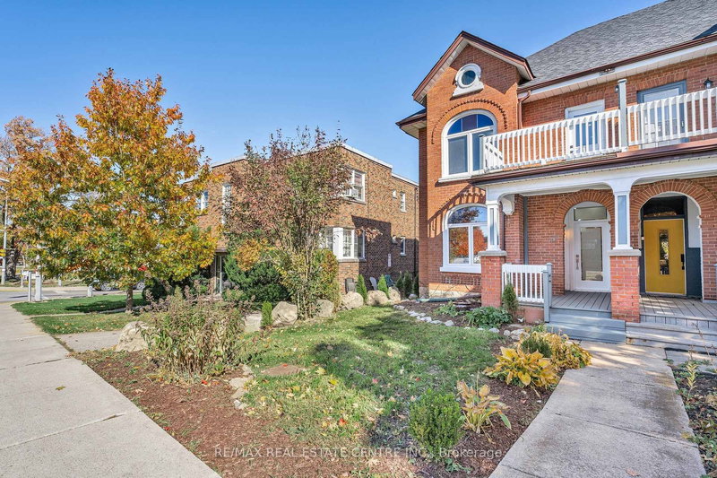 17 First St, Orangeville, L9W 2C6 | Image 2