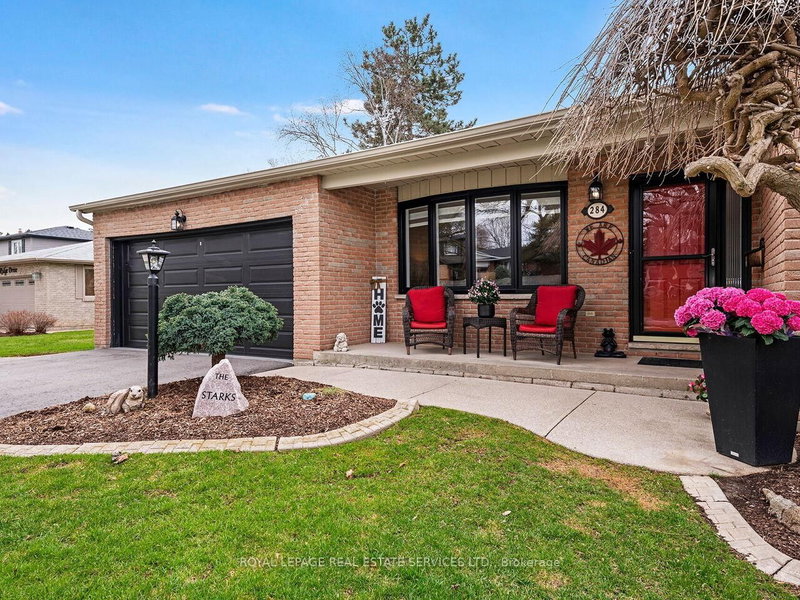 284 Ridge Dr, Milton, L9T 1X3 | Image 2