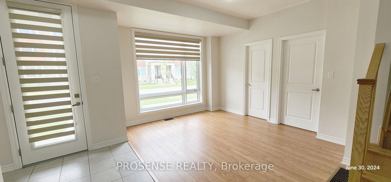 22 Ravenbury St, Brampton — 4