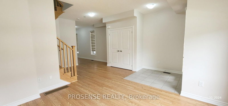 22 Ravenbury St, Brampton — 8