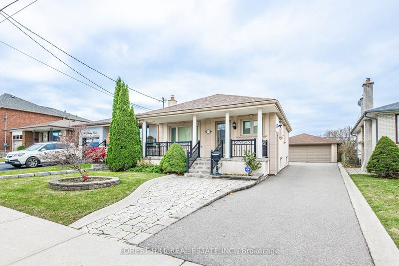 Main Flr - 159 Spalding Rd, Toronto, M3K 1K3 | Image 2